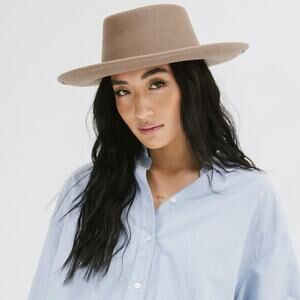 NWT GIGI PIP Ginger Gambler Hat Taupe